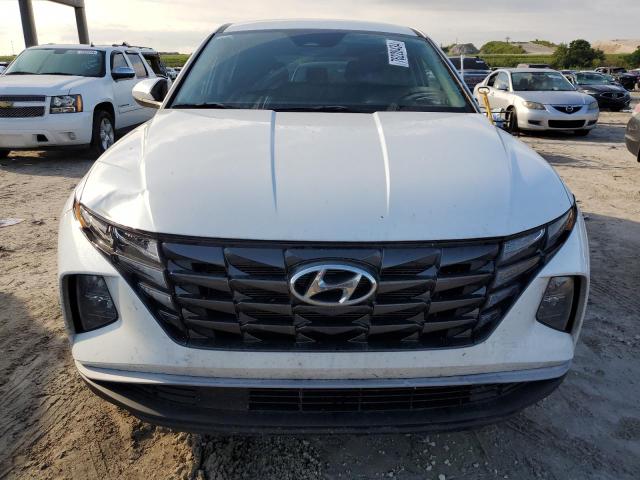 Photo 4 VIN: 5NMJA3AE8NH004477 - HYUNDAI TUCSON SE 