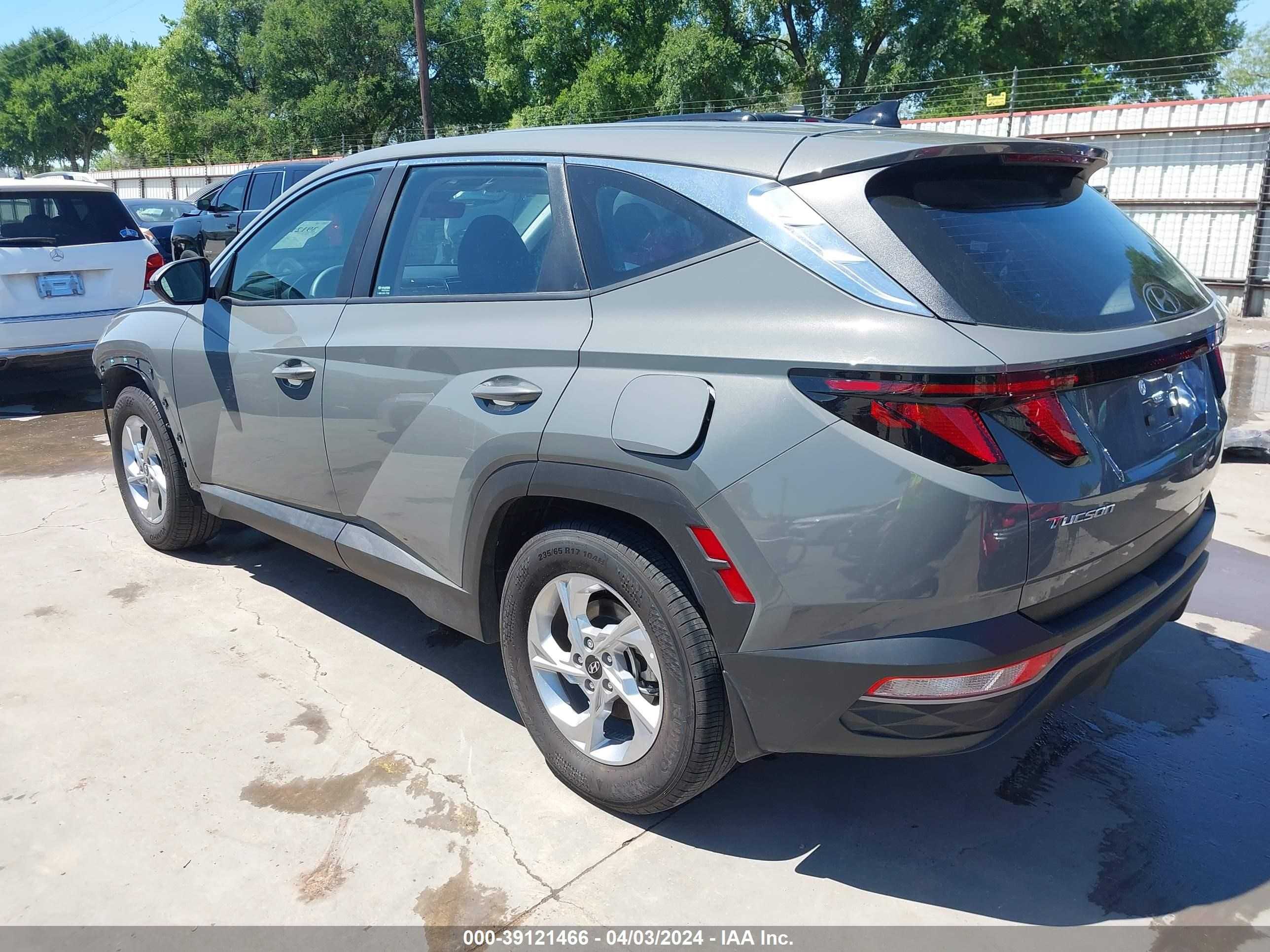 Photo 2 VIN: 5NMJA3DEXRH325244 - HYUNDAI TUCSON 