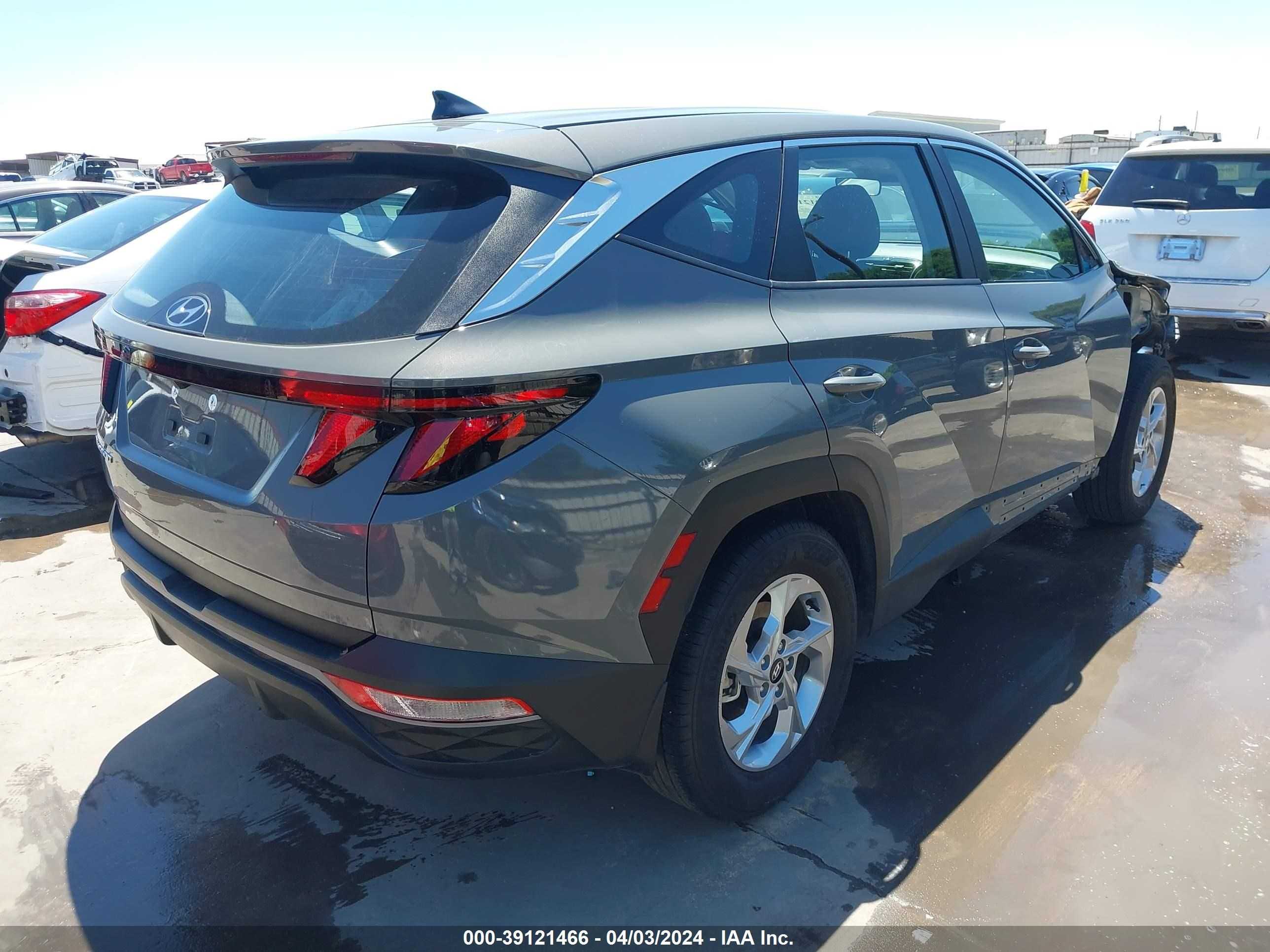 Photo 3 VIN: 5NMJA3DEXRH325244 - HYUNDAI TUCSON 