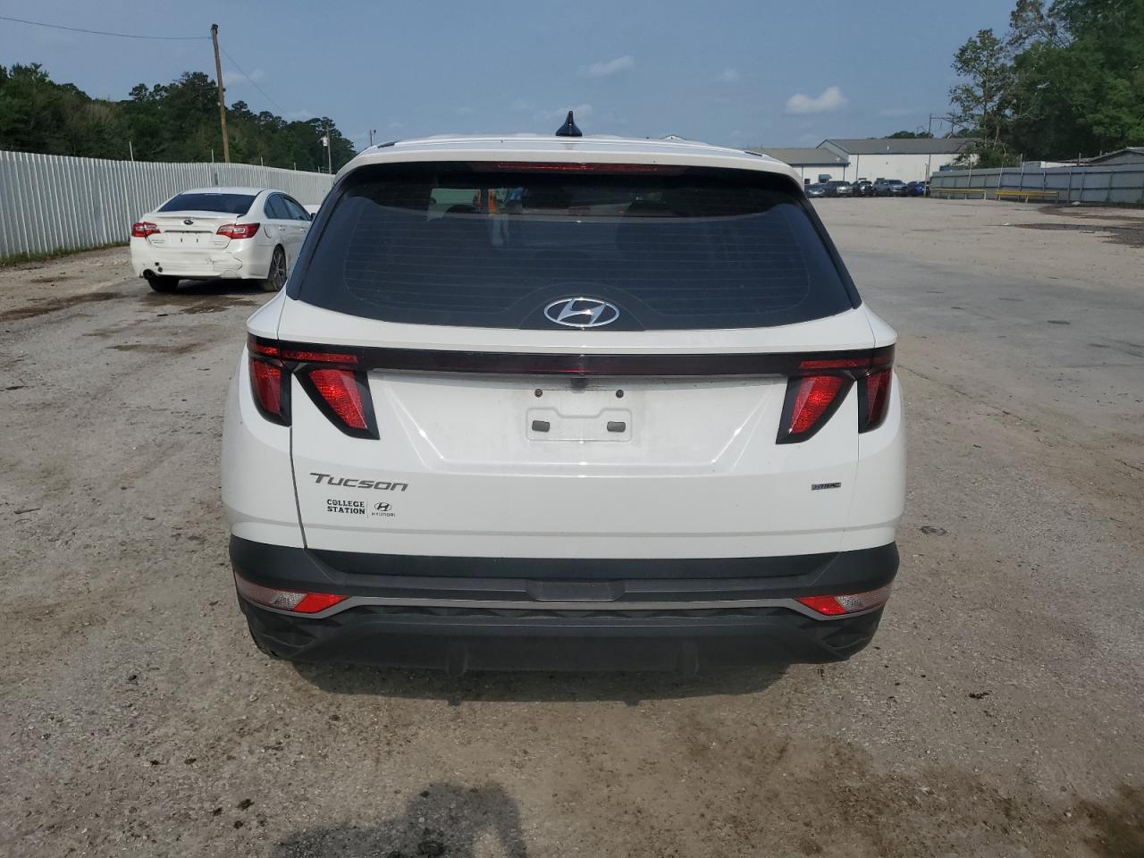 Photo 5 VIN: 5NMJACAE1PH245896 - HYUNDAI TUCSON 