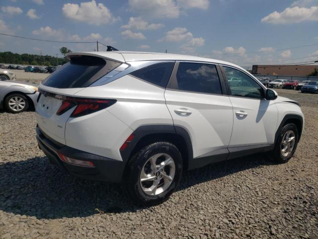 Photo 2 VIN: 5NMJACAE2NH012722 - HYUNDAI TUCSON SE 