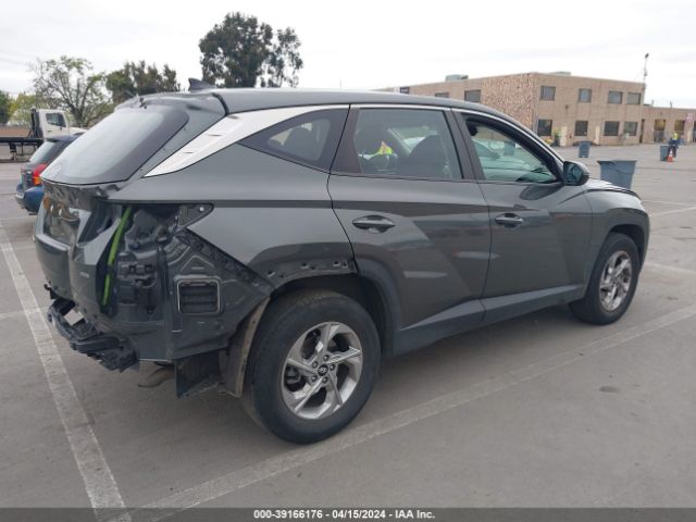 Photo 3 VIN: 5NMJACAE2NH052900 - HYUNDAI TUCSON 