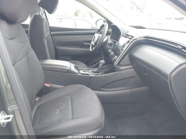 Photo 4 VIN: 5NMJACAE2NH052900 - HYUNDAI TUCSON 