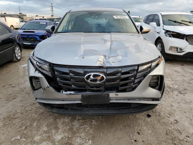 Photo 4 VIN: 5NMJACAE7NH069773 - HYUNDAI TUCSON SE 