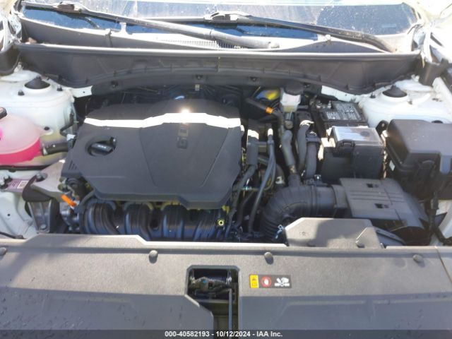 Photo 9 VIN: 5NMJB3AE0NH043674 - HYUNDAI TUCSON 