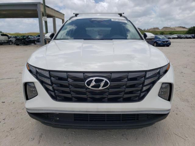 Photo 4 VIN: 5NMJB3AE1PH204648 - HYUNDAI TUCSON 