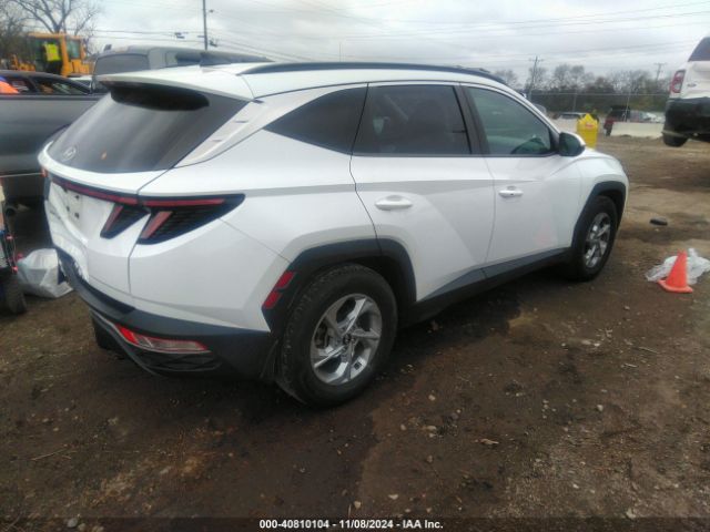 Photo 3 VIN: 5NMJB3AE5NH095351 - HYUNDAI TUCSON 