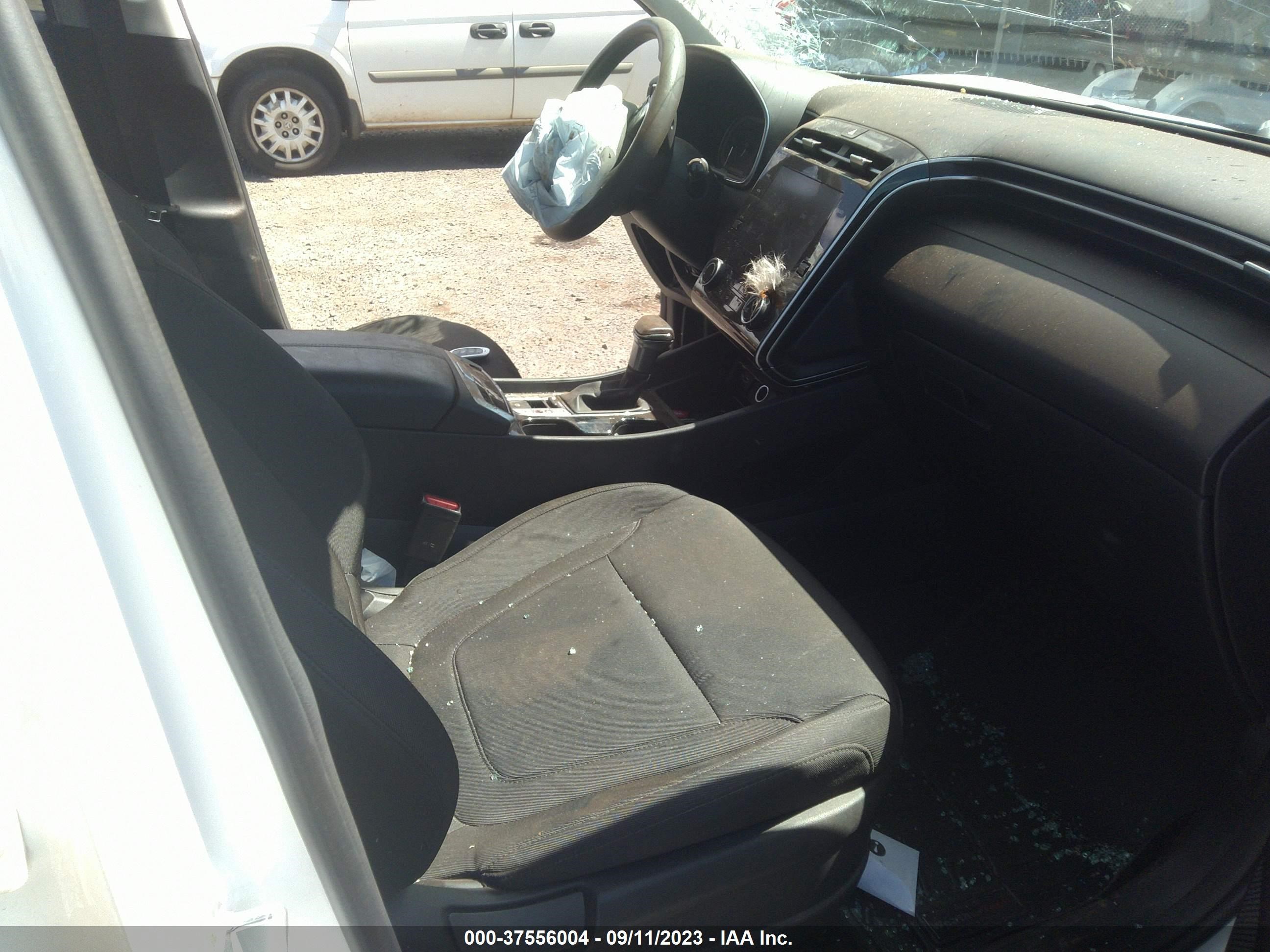 Photo 4 VIN: 5NMJB3AE6NH004300 - HYUNDAI TUCSON 