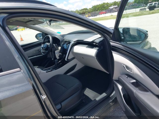 Photo 4 VIN: 5NMJB3AE6NH085329 - HYUNDAI TUCSON 