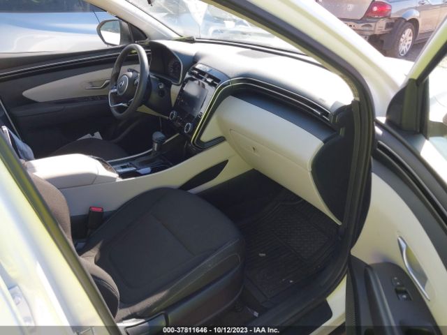 Photo 4 VIN: 5NMJB3AE8PH176136 - HYUNDAI TUCSON 