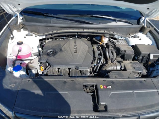 Photo 9 VIN: 5NMJB3AE8PH176136 - HYUNDAI TUCSON 