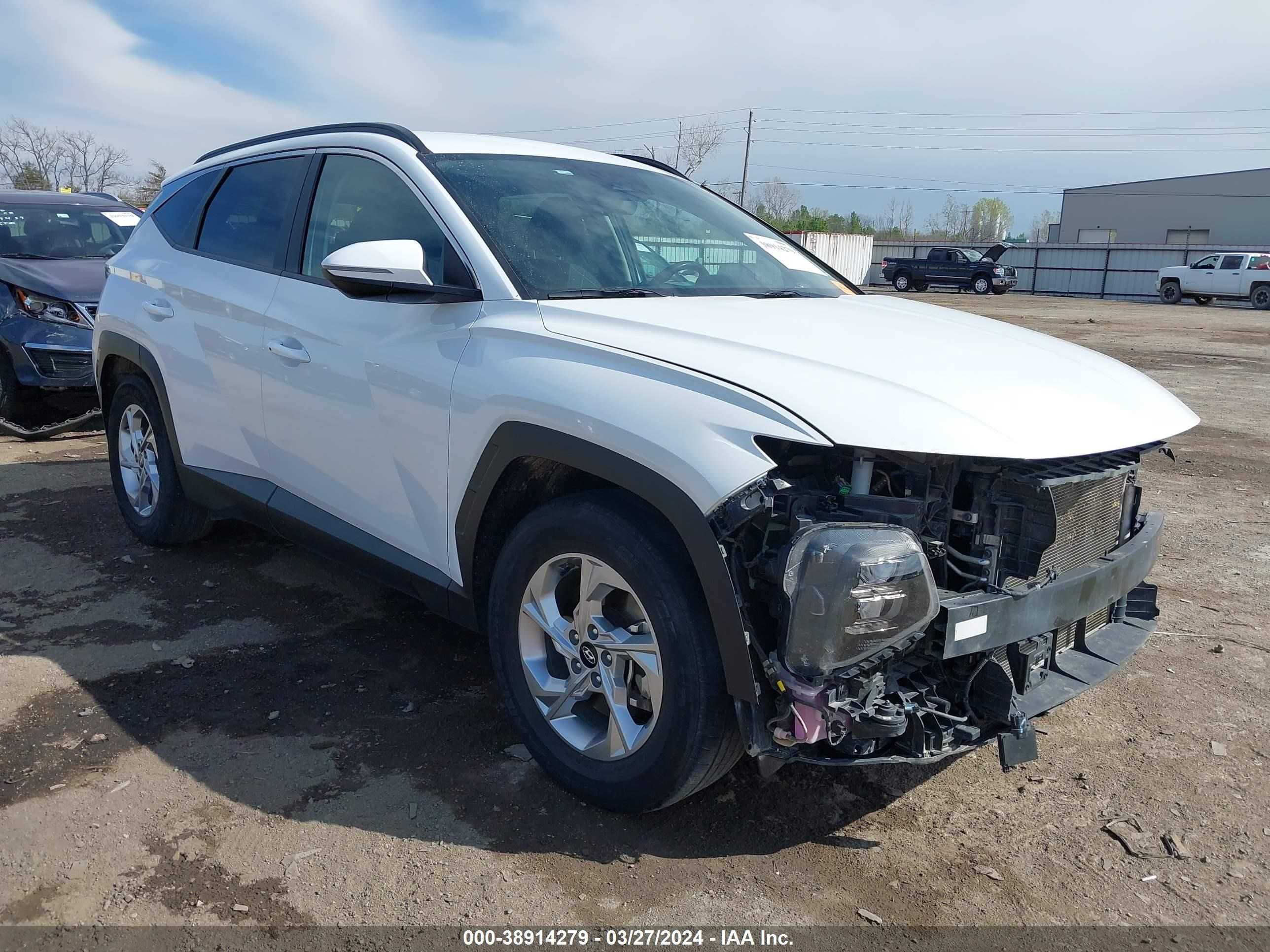 Photo 0 VIN: 5NMJB3AEXNH022847 - HYUNDAI TUCSON 