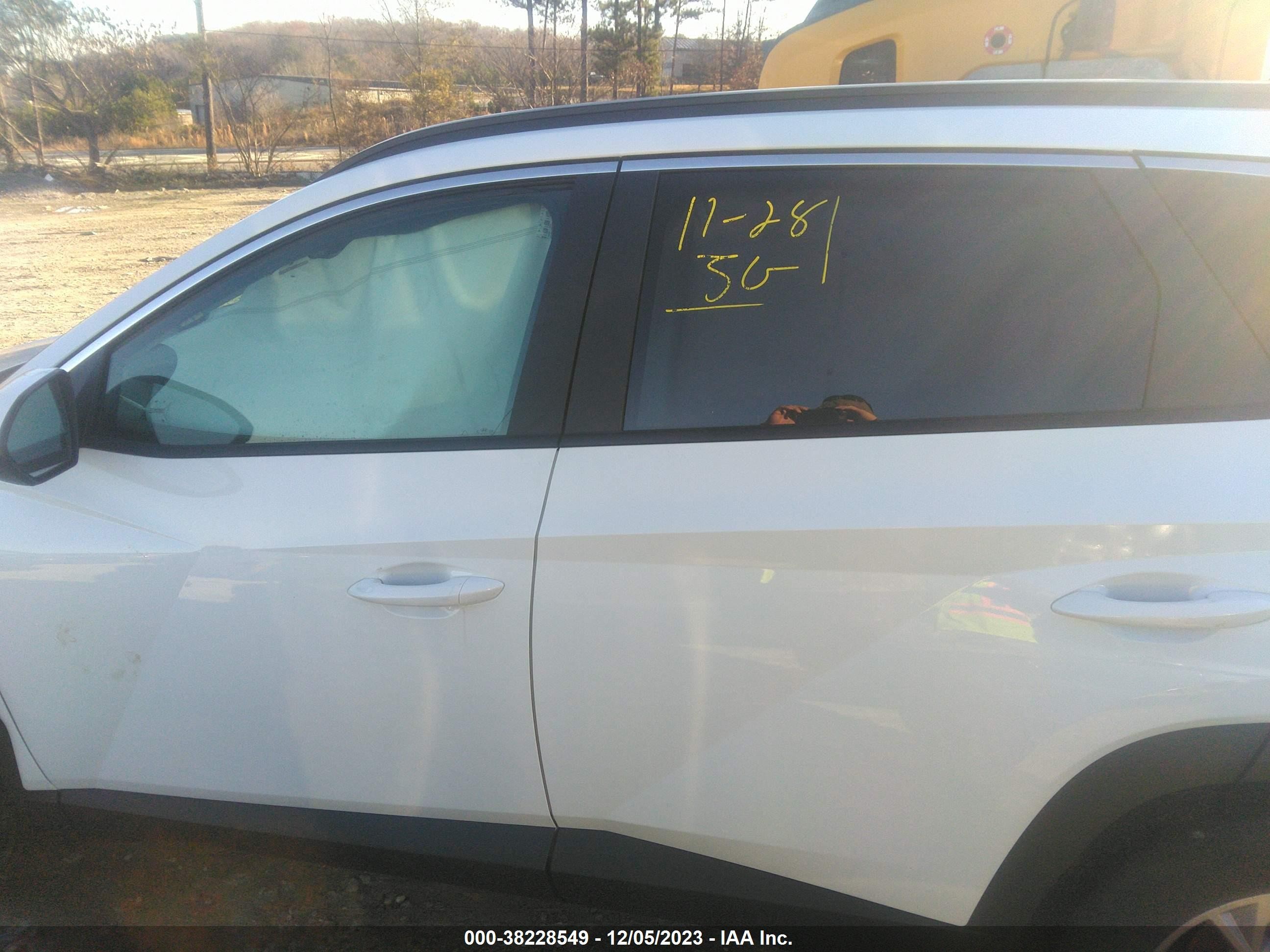 Photo 13 VIN: 5NMJB3DE3RH347731 - HYUNDAI TUCSON 