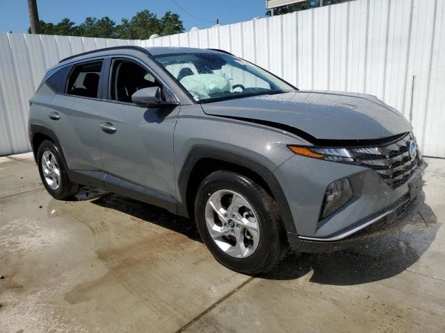 Photo 3 VIN: 5NMJB3DE6RH397880 - HYUNDAI TUCSON SEL 