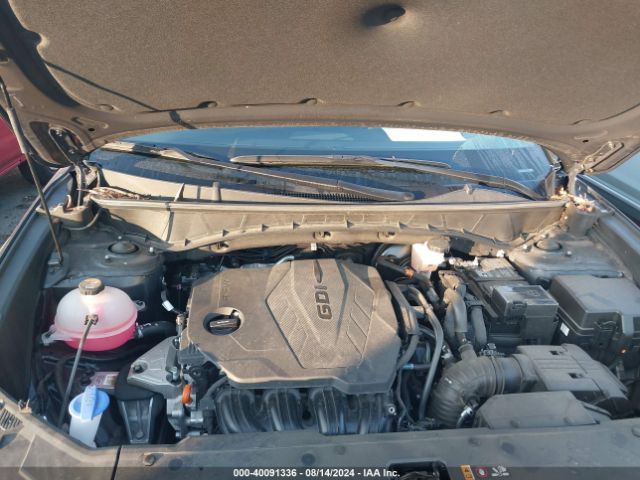 Photo 9 VIN: 5NMJBCAE1PH240002 - HYUNDAI TUCSON 