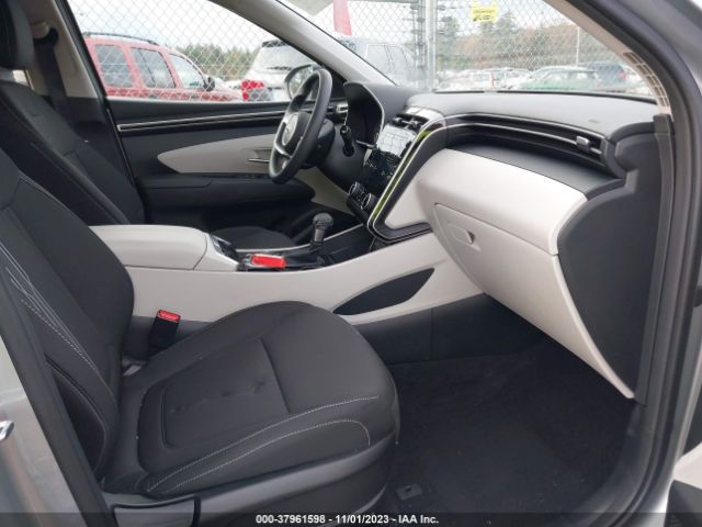 Photo 4 VIN: 5NMJBCAE1PH249430 - HYUNDAI TUCSON 