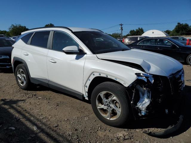 Photo 3 VIN: 5NMJBCAE3NH097700 - HYUNDAI TUCSON SEL 