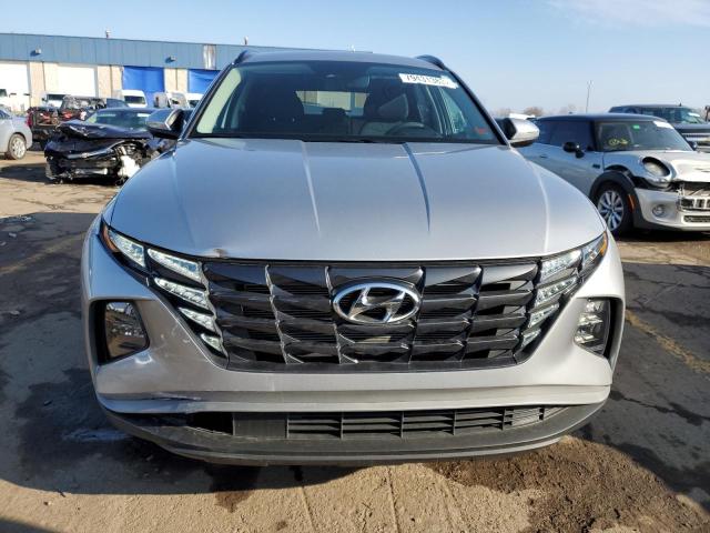 Photo 4 VIN: 5NMJBCAE4NH037666 - HYUNDAI TUCSON 