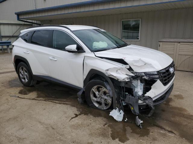 Photo 3 VIN: 5NMJBCAE5PH232310 - HYUNDAI TUCSON 