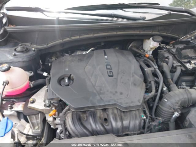 Photo 9 VIN: 5NMJBCAE6PH173915 - HYUNDAI TUCSON 