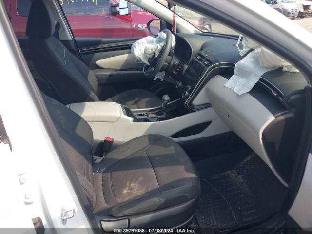 Photo 4 VIN: 5NMJBCAE7NH126843 - HYUNDAI TUCSON 