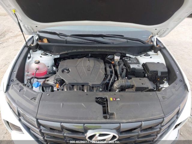 Photo 9 VIN: 5NMJBCAE7PH174958 - HYUNDAI TUCSON 