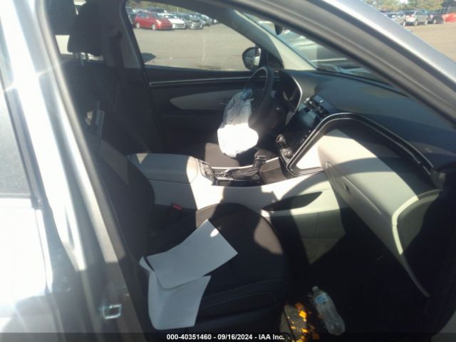 Photo 4 VIN: 5NMJBCAE8NH045608 - HYUNDAI TUCSON 