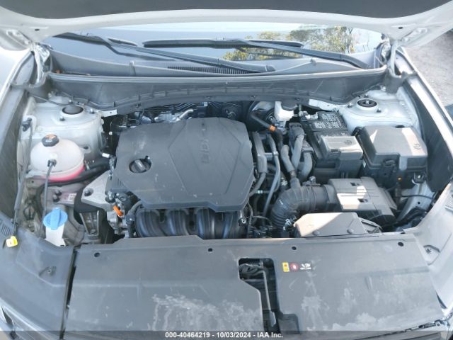 Photo 9 VIN: 5NMJBCAE8NH094162 - HYUNDAI TUCSON 