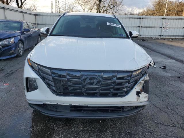 Photo 4 VIN: 5NMJBCAE9NH028123 - HYUNDAI TUCSON 