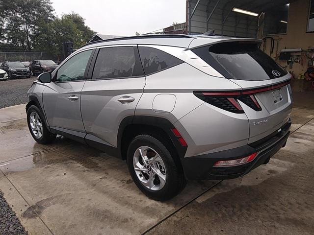 Photo 2 VIN: 5NMJBCAE9PH218300 - HYUNDAI TUCSON SEL 