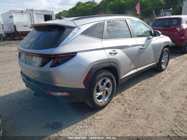 Photo 3 VIN: 5NMJBCAEXNH055671 - HYUNDAI TUCSON 