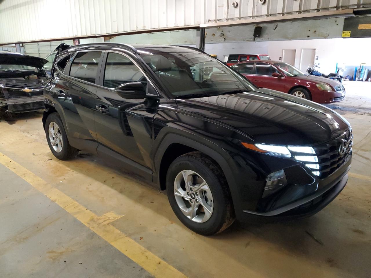 Photo 3 VIN: 5NMJBCAEXPH257252 - HYUNDAI TUCSON 