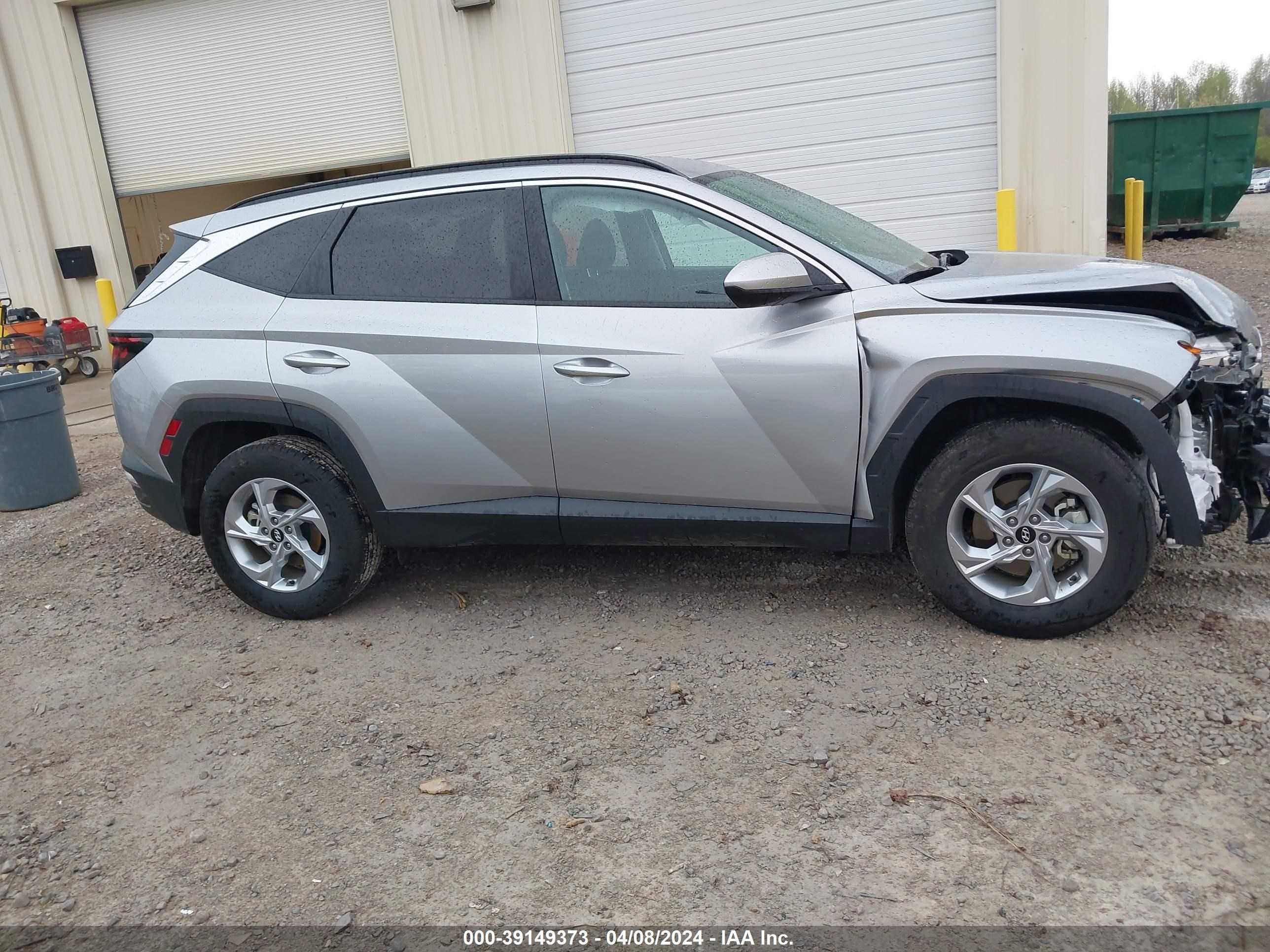 Photo 13 VIN: 5NMJBCDE5RH321731 - HYUNDAI TUCSON 