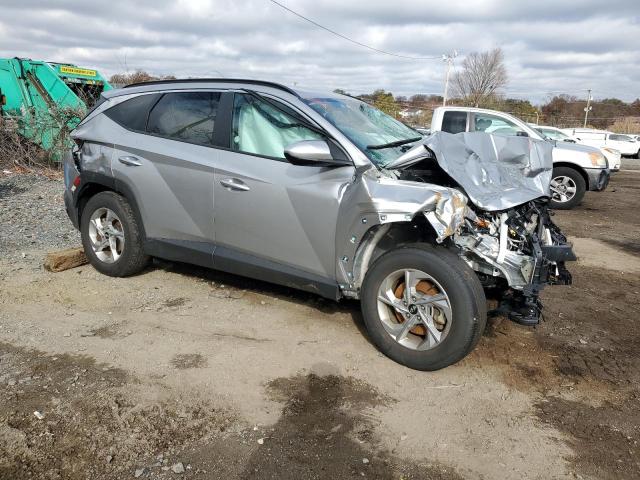 Photo 3 VIN: 5NMJBCDE9RH323143 - HYUNDAI TUCSON SEL 