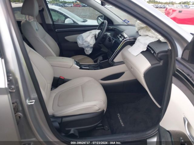 Photo 4 VIN: 5NMJC3AE1NH099412 - HYUNDAI TUCSON 