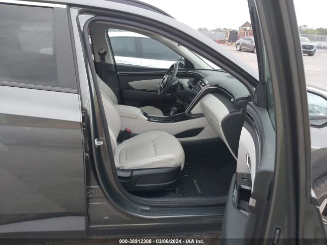 Photo 4 VIN: 5NMJC3AE7NH130632 - HYUNDAI TUCSON 