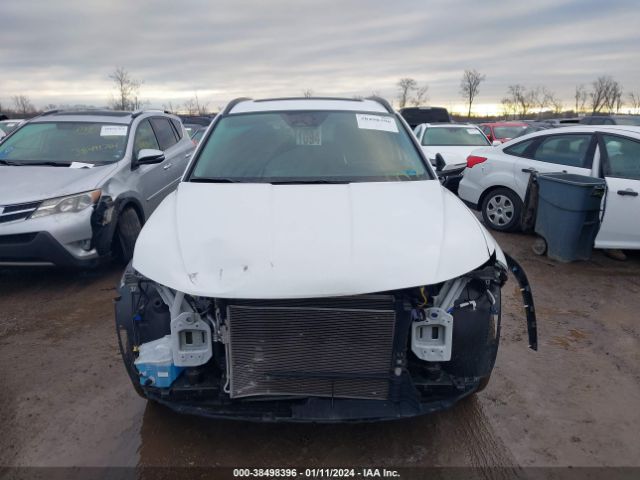 Photo 5 VIN: 5NMJCCAE2NH060585 - HYUNDAI TUCSON 