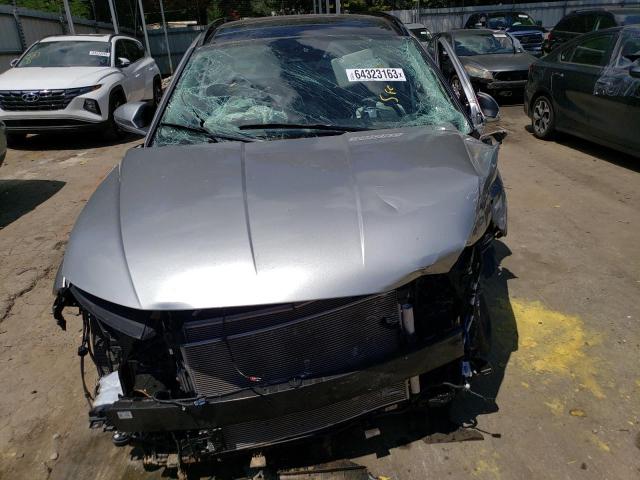 Photo 4 VIN: 5NMJE3AE7PH235006 - HYUNDAI TUCSON LIM 