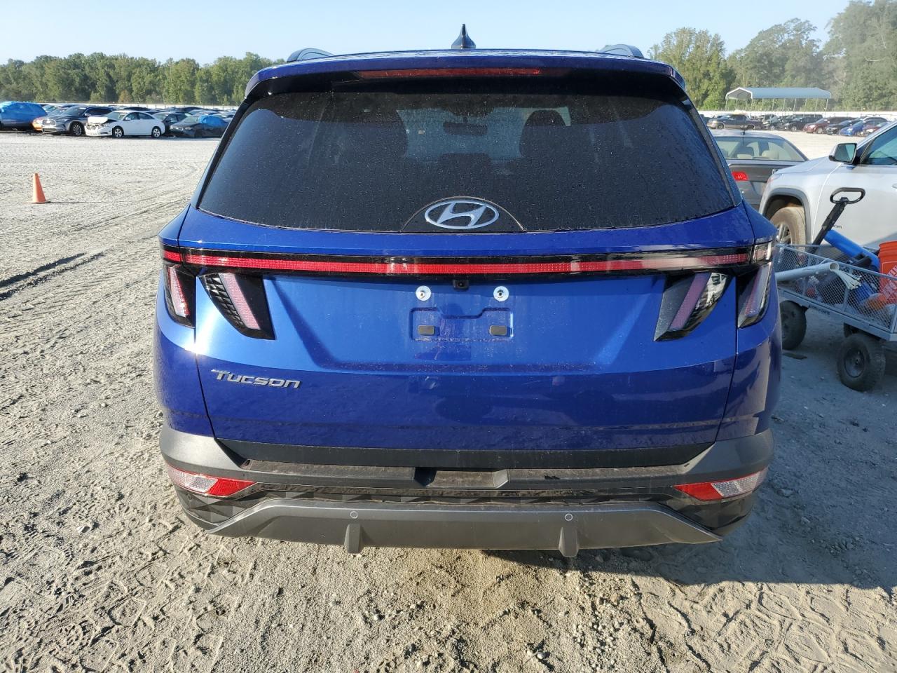 Photo 5 VIN: 5NMJE3AE7PH272444 - HYUNDAI TUCSON 