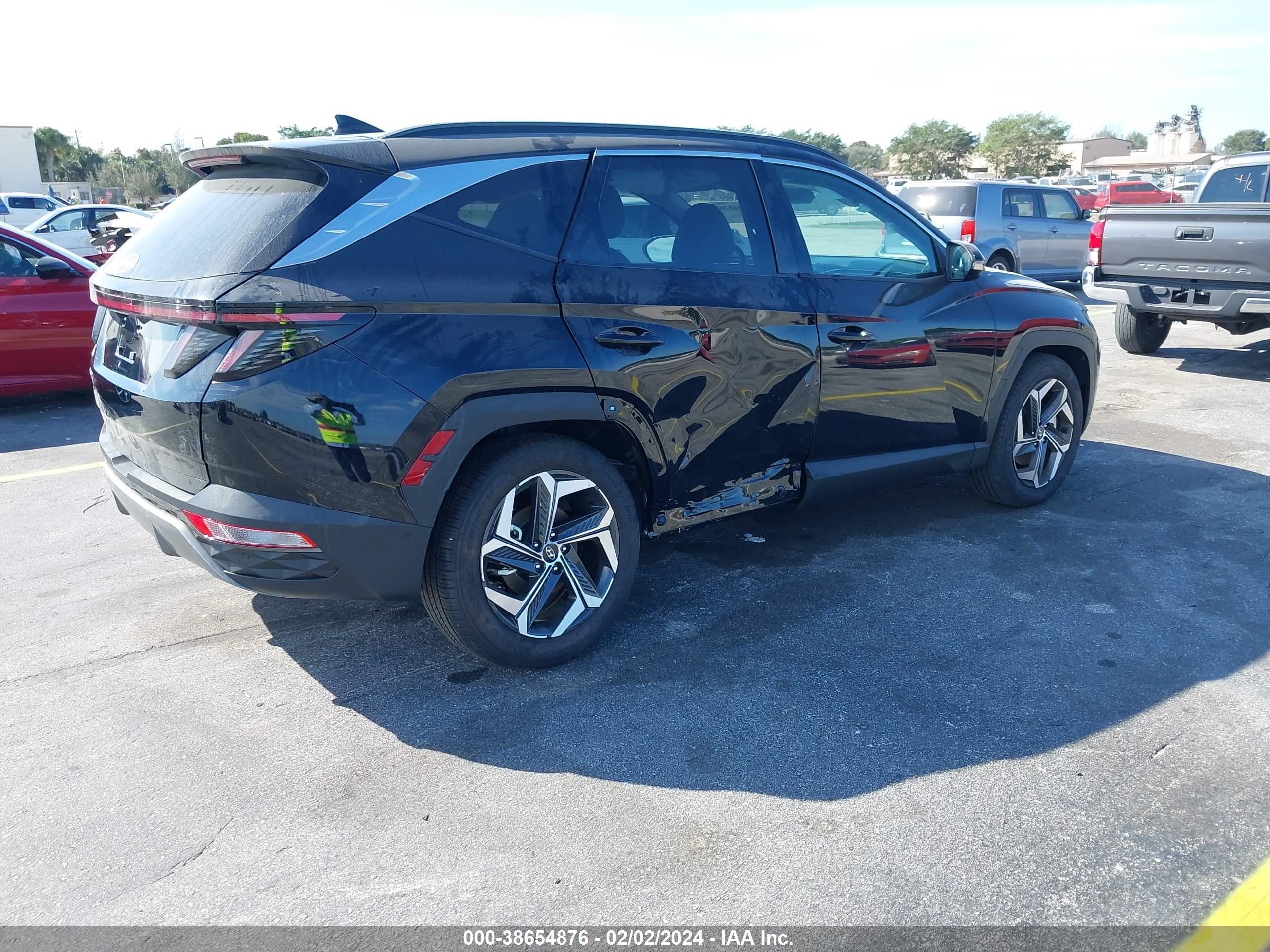 Photo 3 VIN: 5NMJE3DE9RH316989 - HYUNDAI TUCSON 