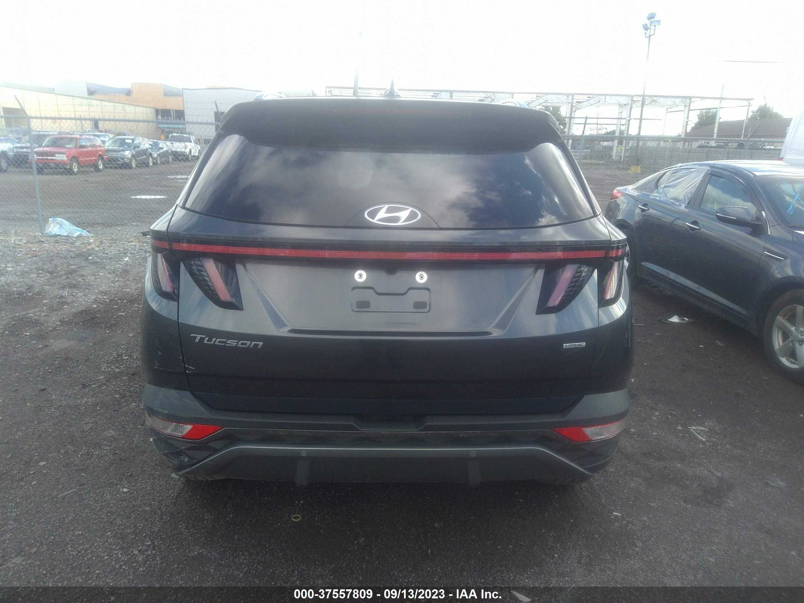 Photo 14 VIN: 5NMJECAE5NH113080 - HYUNDAI TUCSON 