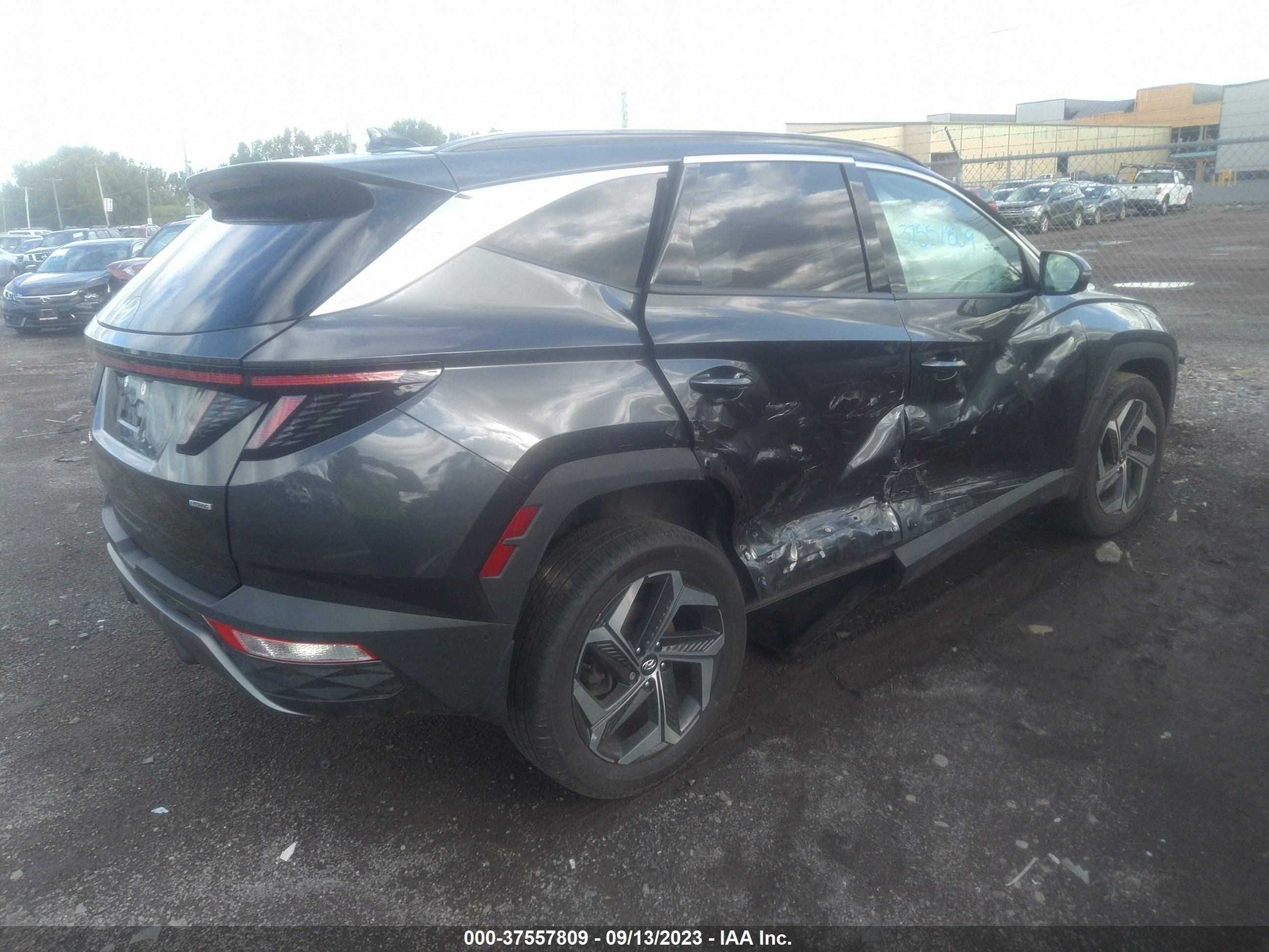 Photo 3 VIN: 5NMJECAE5NH113080 - HYUNDAI TUCSON 