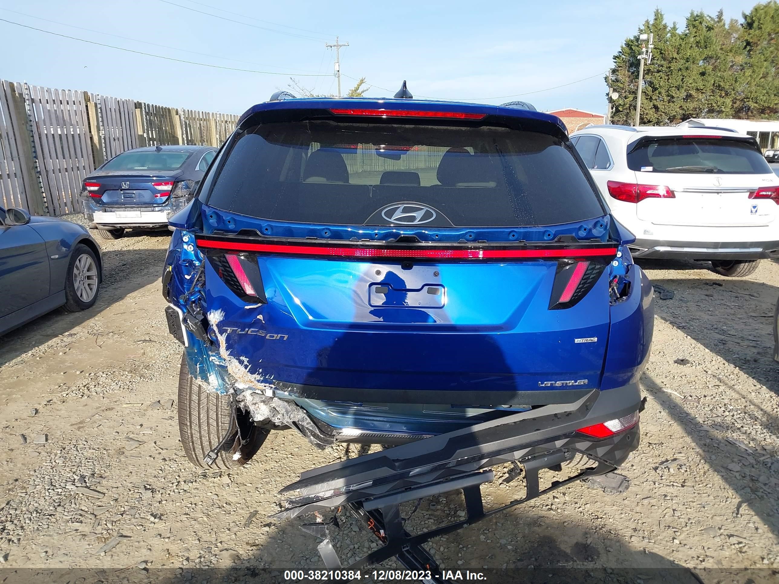 Photo 16 VIN: 5NMJECDE1RH302844 - HYUNDAI TUCSON 