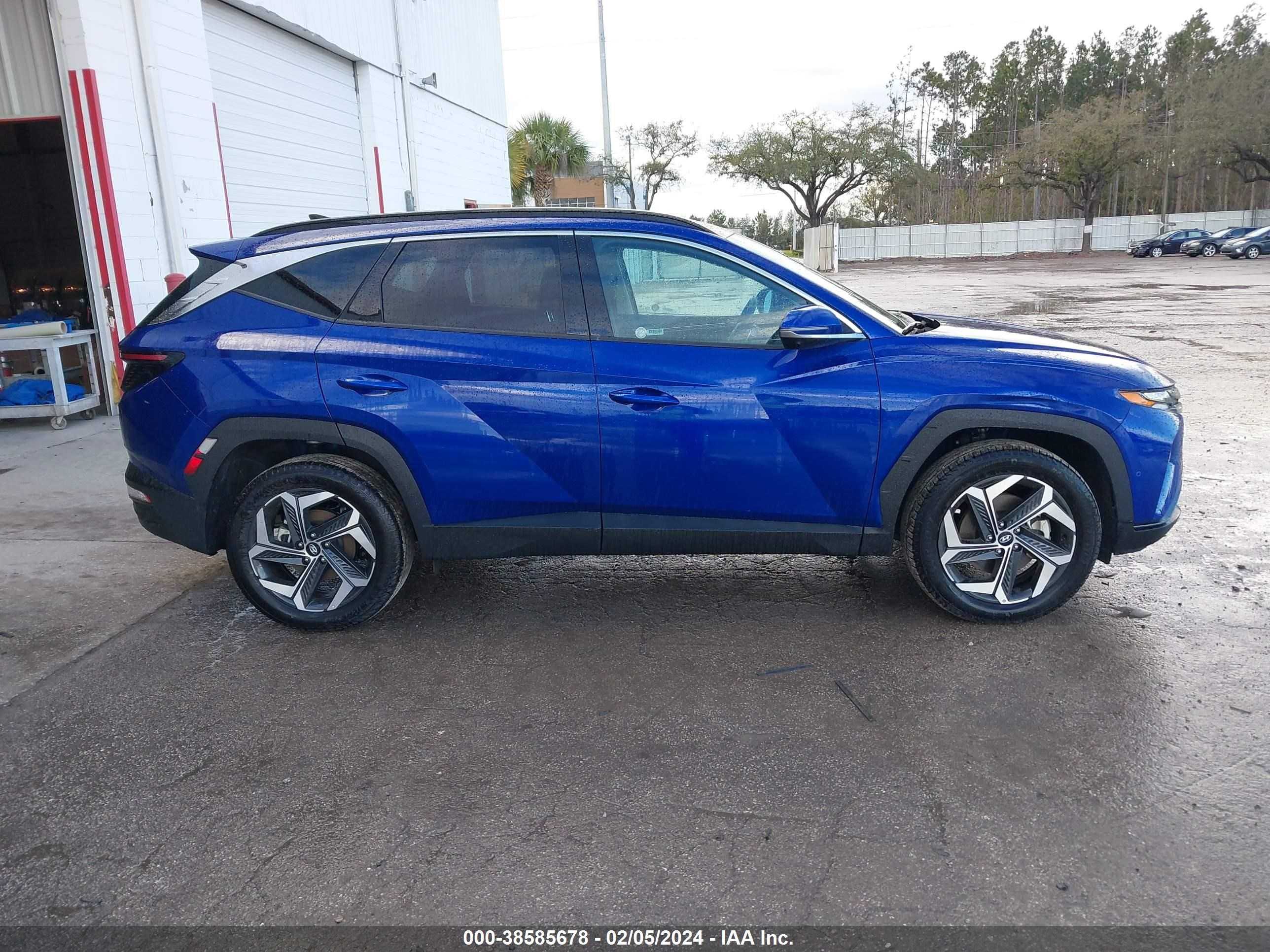 Photo 12 VIN: 5NMJECDE1RH305646 - HYUNDAI TUCSON 