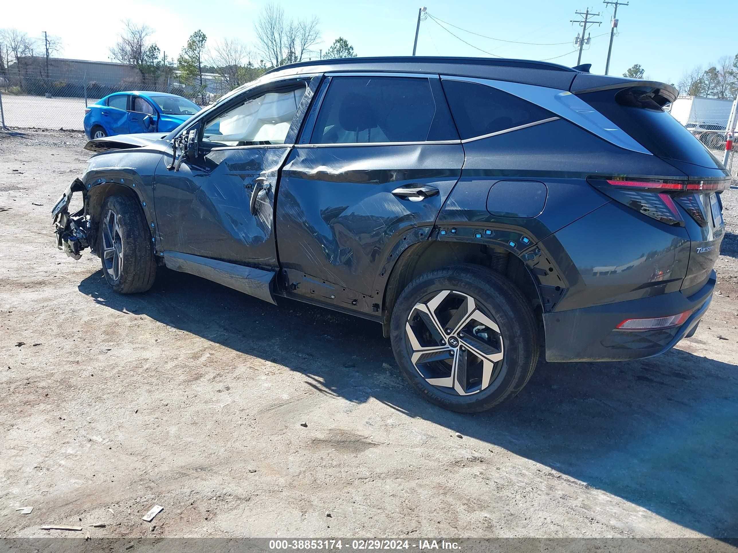 Photo 2 VIN: 5NMJECDE3RH351611 - HYUNDAI TUCSON 