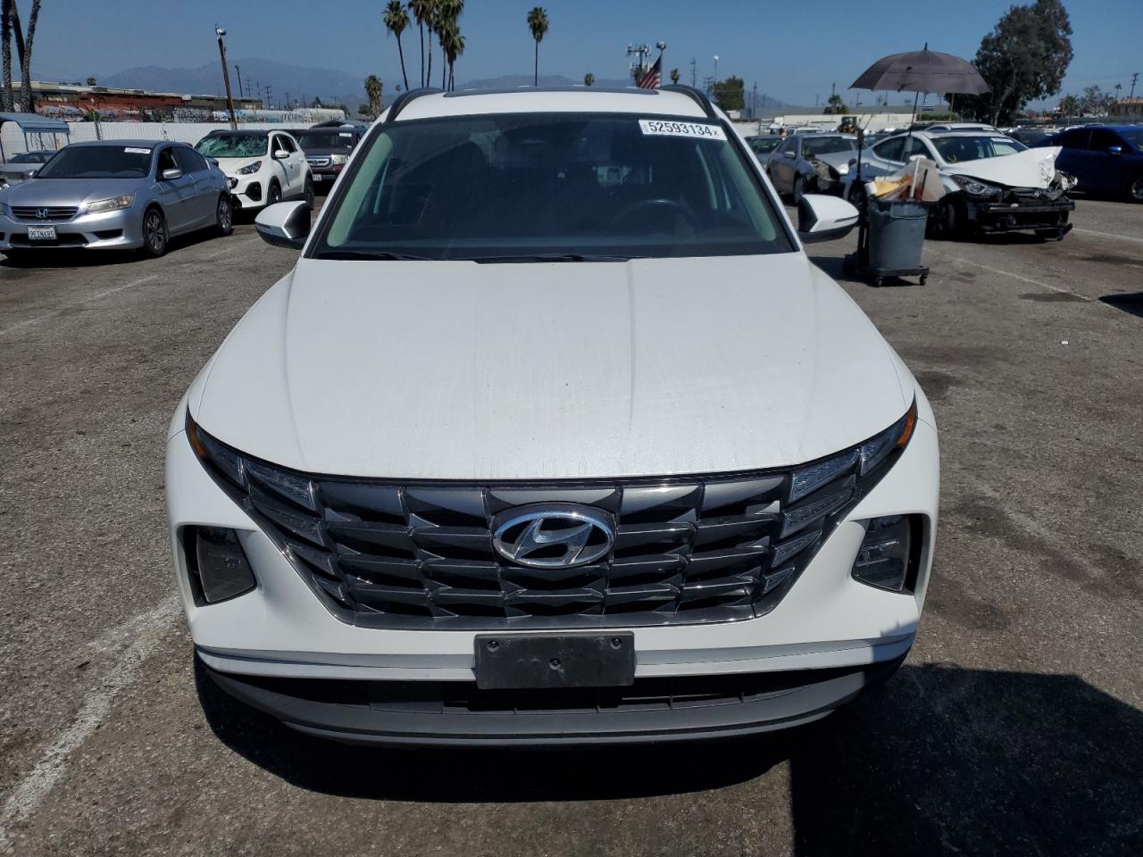 Photo 4 VIN: 5NMJF3AE6NH033932 - HYUNDAI TUCSON 