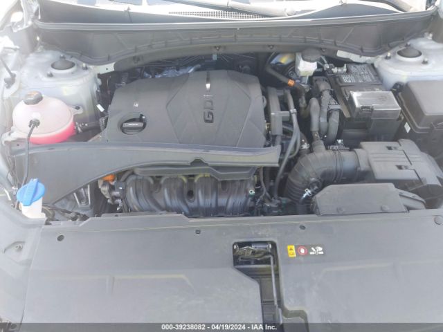 Photo 9 VIN: 5NMJF3AE8PH173306 - HYUNDAI TUCSON 