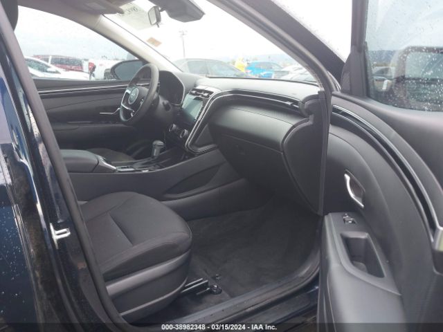 Photo 4 VIN: 5NMJF3AE8PH202870 - HYUNDAI TUCSON 