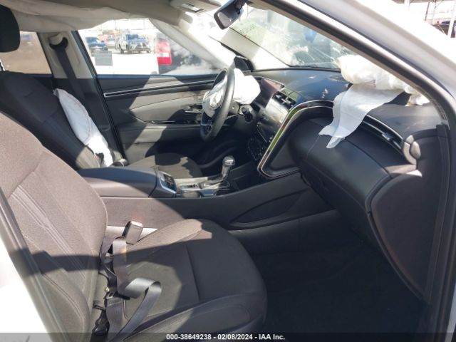 Photo 4 VIN: 5NMJF3AE9NH122927 - HYUNDAI TUCSON 