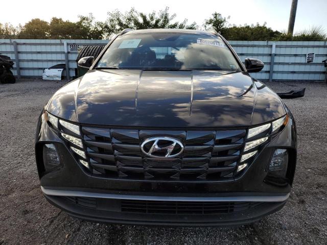 Photo 4 VIN: 5NMJF3AE9PH272653 - HYUNDAI TUCSON 